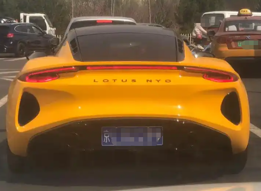 燃油指标与专业团队